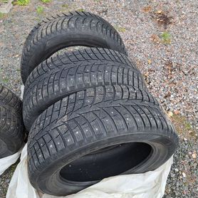 Hankook Dynamic 4x4 23.5/55 R17