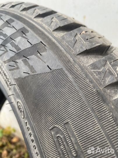 Nokian Tyres Hakkapeliitta 10p 215/55 R17 98T