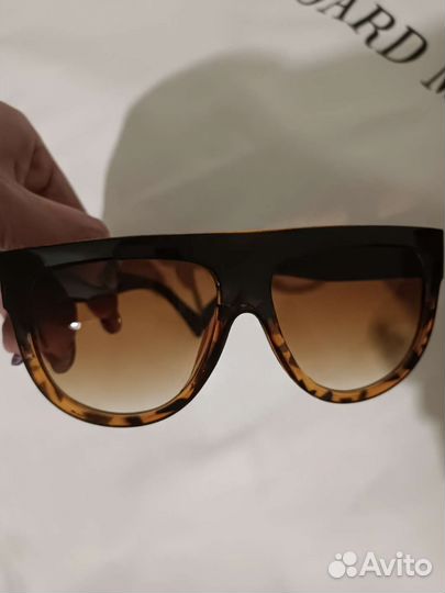 Солнцезащитные очки женские новые