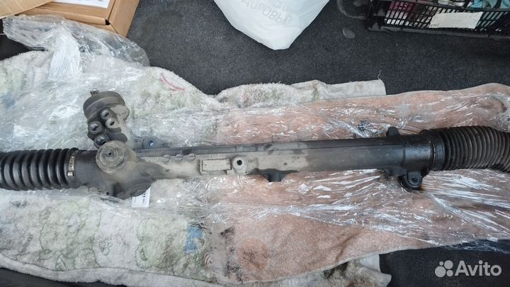 Рулевая рейка Passat B5 ADR 1.8