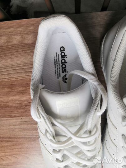 Кроссовки adidas