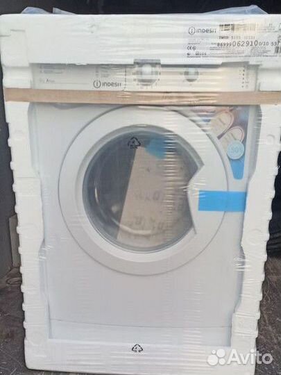 Стиральная машинка новая Индезит iwsb 5105