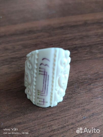 Изделия из кости мамонта