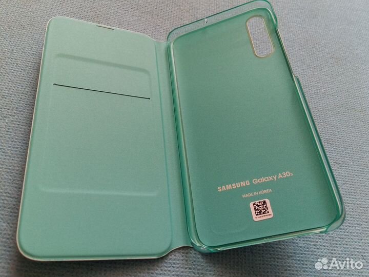 Оригинальный чехол на Samsung Galaxy A30s Белый