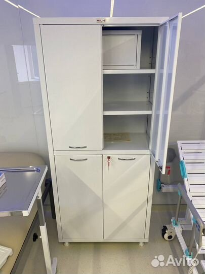 Шкаф медицинский