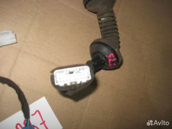 Проводка (коса) двери передней правой Chery Tiggo