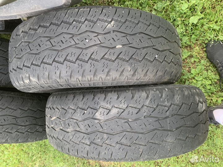 Toyo Open Country A/T 215/65 R16