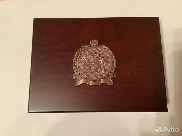 Сувенир VIP lux эксклюзивный золото новый