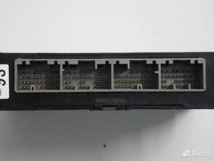 Комутатор реле lexus GS 350