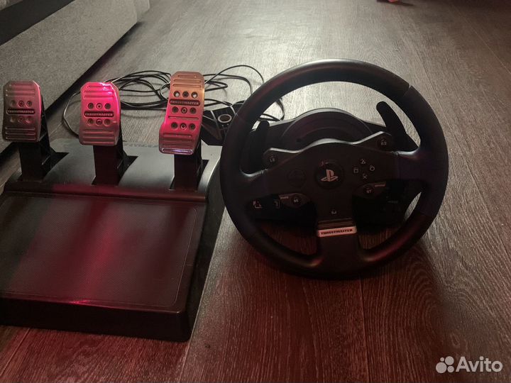 Игровой руль Thrustmaster T150 pro