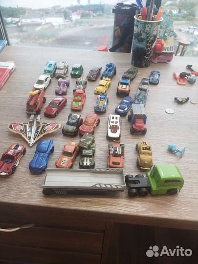 Модели Хот вилс и трасса