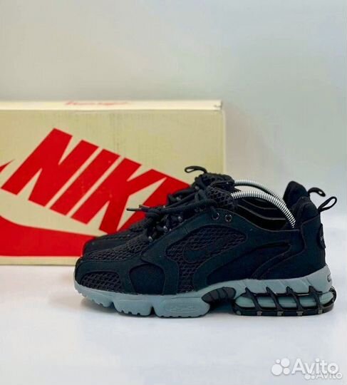 Кроссовки Nike stusu