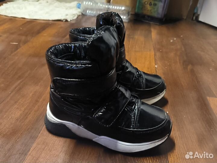 Ботинки удобные для девочек 36 р