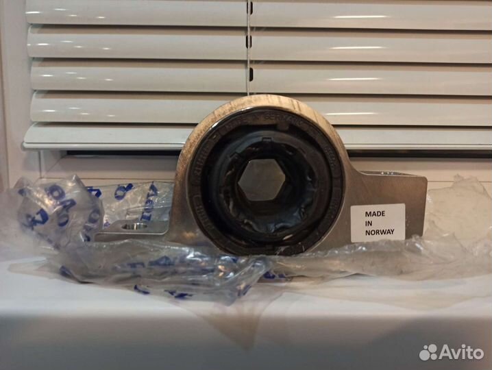 Сайлентблок рычага передней подвески volvo