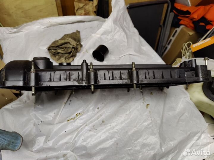 Клапанная крышка Мазда 3 бк 2.0 LF17