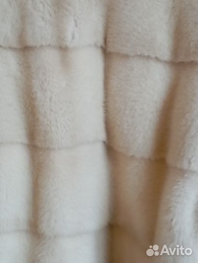 Шуба норковая 46 48 белая