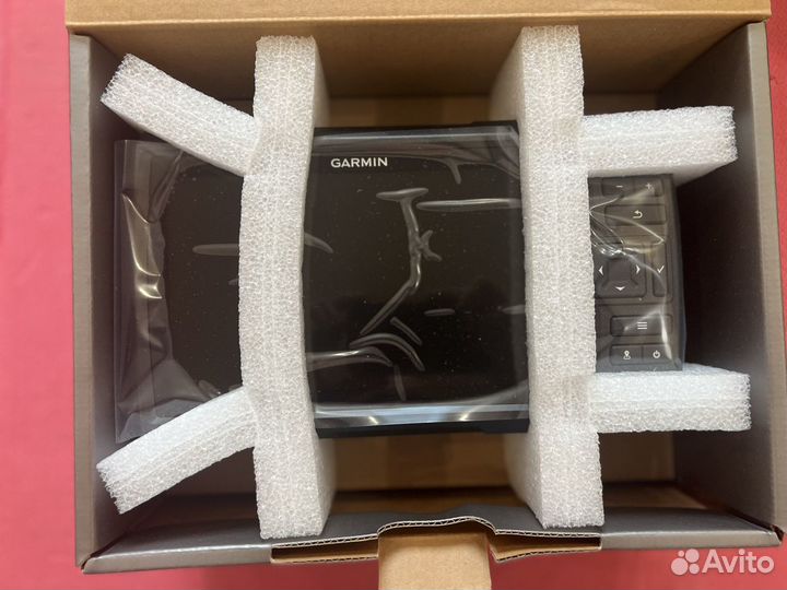 Garmin Striker Vivid 9sv gt52hw-TM