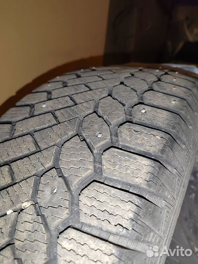 Gislaved Nord Frost 200 SUV 225/65 R17