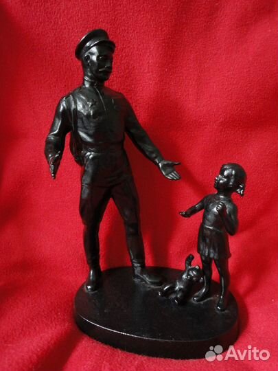 Статуэтка Встреча чугун. Касли. СССР