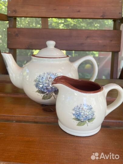 Заварочный чайник и молочник гортензия новые