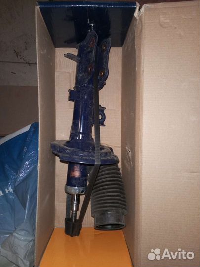 Стойки передние хендай солярис