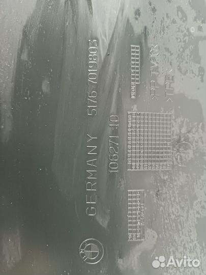 Уплотнитель капота BMW 5 серии, VI F10