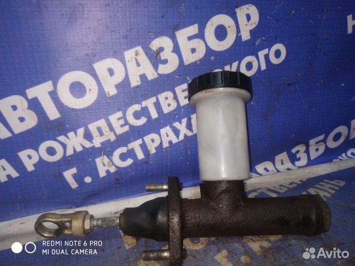 Главный цилиндр сцепления Газ Волга 3102 седан 402
