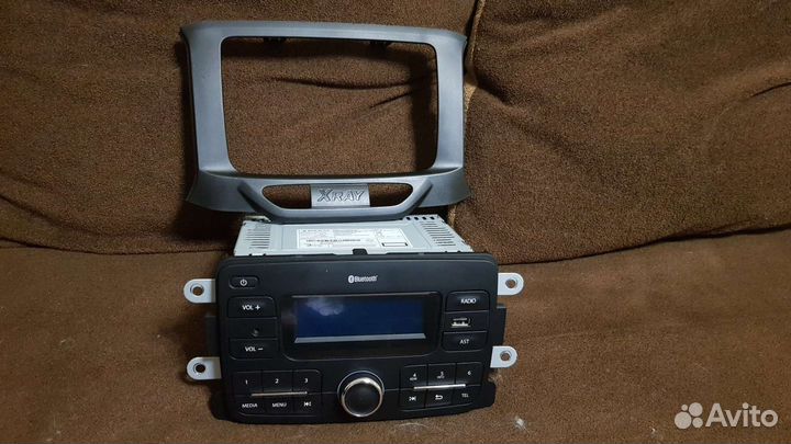 Магнитола Sandero, XRay