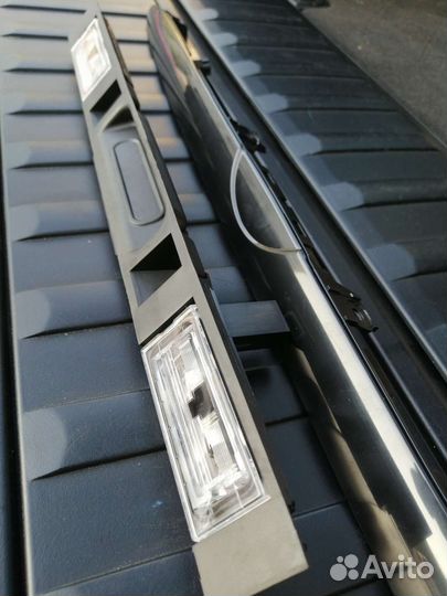 Планка багажника bmw e53 e83 бмв е53 51133403611