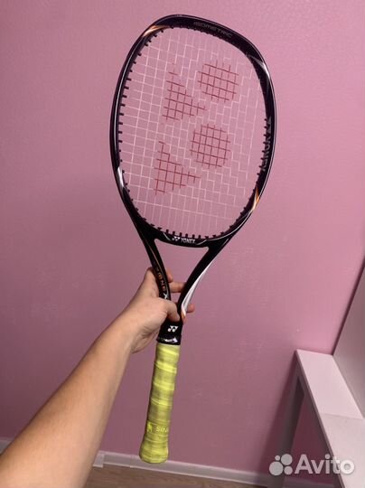 Теннисная ракетка yonex