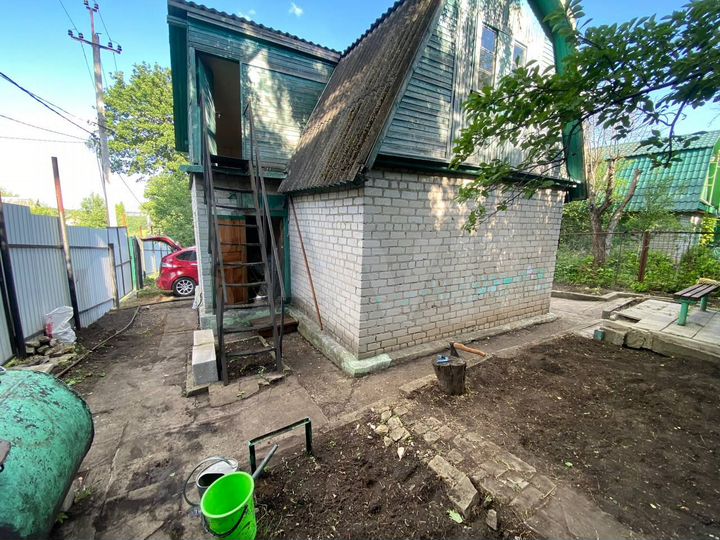 Дача 38,7 м² на участке 4,2 сот.