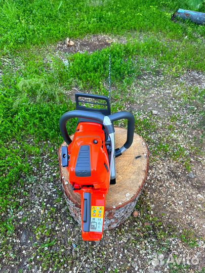 Ручка верхняя в сборе с крышкой Husqvarna 572XP