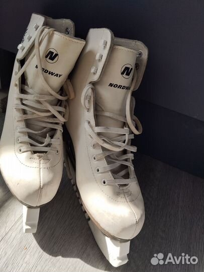 Коньки фигурные