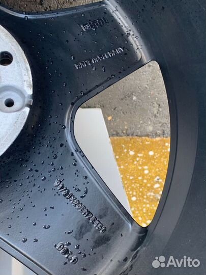 Диски и шины оригинал Mercedes R20 w463 G-Class