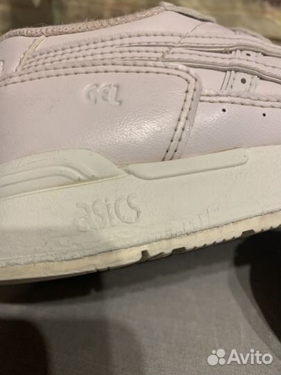 Кроссовки для девочки 32 asics