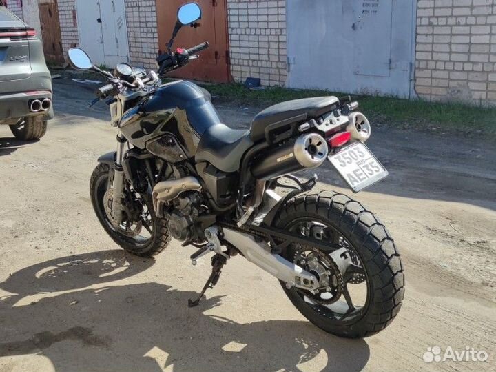 Yamaha MT-03 660