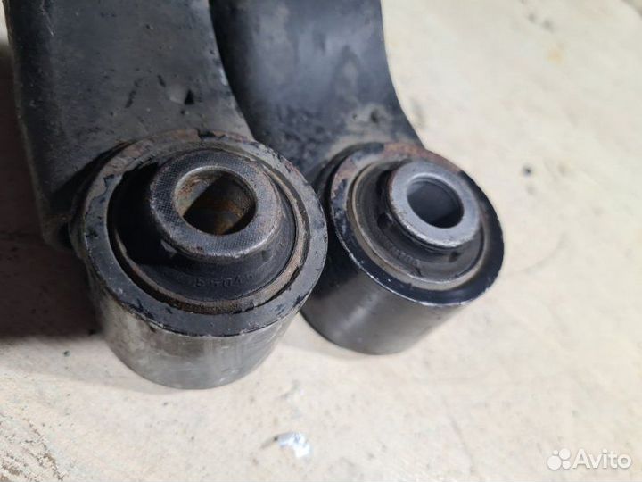 Рычаг поперечный Nissan X-Trail T31