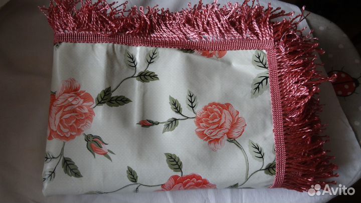 Клеёнка с бахромой