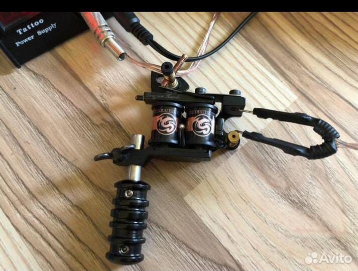 Продаю 2 тату машинки в наборе