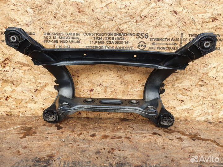 Подрамник задний Mercedes-Benz C W205 2.0 2014