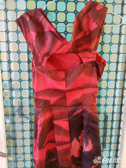 Платье женское