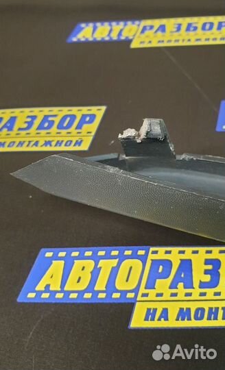 Накладка переднего бампера правая Opel Astra