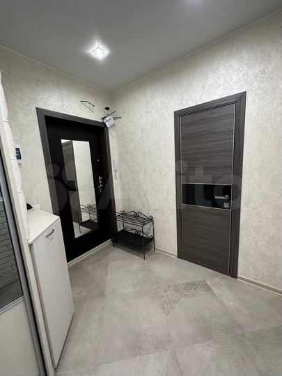 2-к. квартира, 71 м², 3/5 эт.