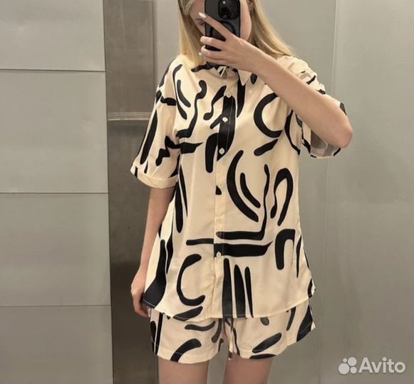 Костюм новый