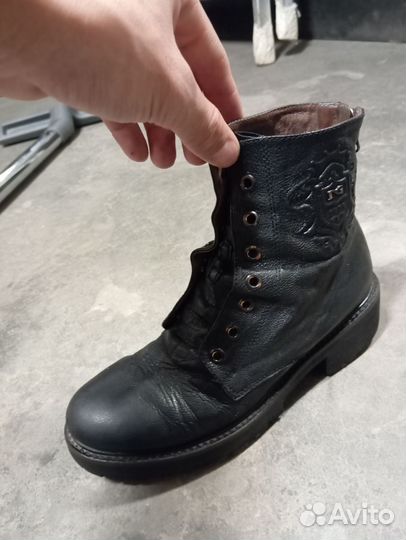 Ботинки женские