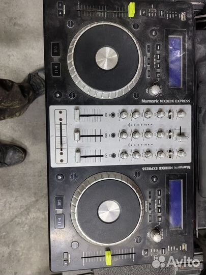 Музыкальное оборудование для кафе