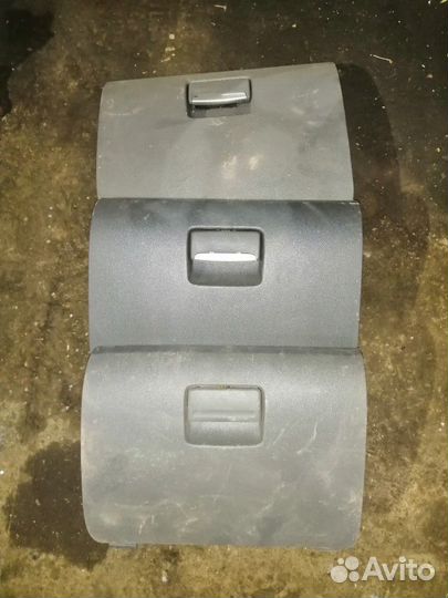 Крышка бардачка Форд Фокус 2