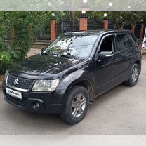 Suzuki Grand Vitara 2.0 MT, 2010, 350 000 км, с пробегом, цена 1 300 000 руб.