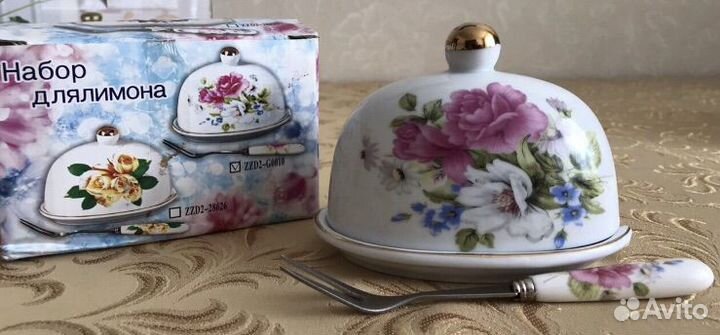 Фарфоровый чайник, лимонница