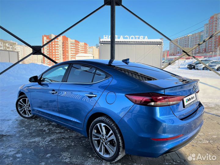 Hyundai Elantra 2.0 AT, 2016, 90 305 км
